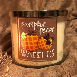 Pumpkin Pecan Waffles BBW 3 wick candle